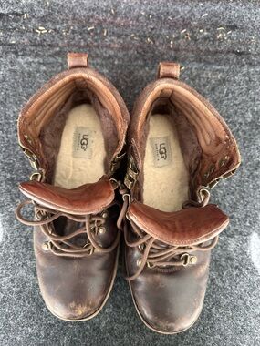 UGG Men's Brown Leather Lace-Up Boots with Shearling Collar